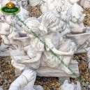 Kerti pad gyerekekkel szobor 