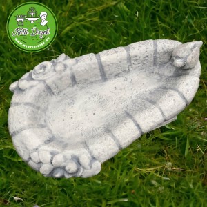 Mad&aacute;ritat&oacute; d&iacute;sz&iacute;tő elem