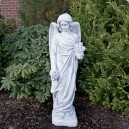 &Aacute;ll&oacute; angyal szobor