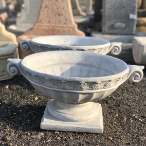 R&oacute;mai vir&aacute;gt&aacute;l vagy mad&aacute;ritat&oacute; t&aacute;l