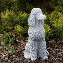 Uszkár kutya szobor