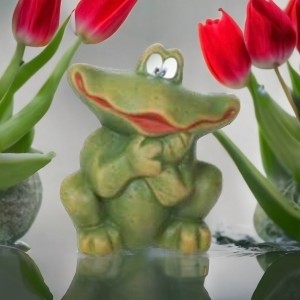 Kerti b&eacute;ka figura