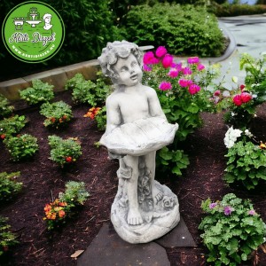 Mad&aacute;ritat&oacute; szobor