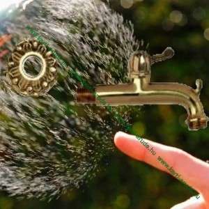 Elad&oacute; kerti kutakhoz d&iacute;szes kerti csapfejek